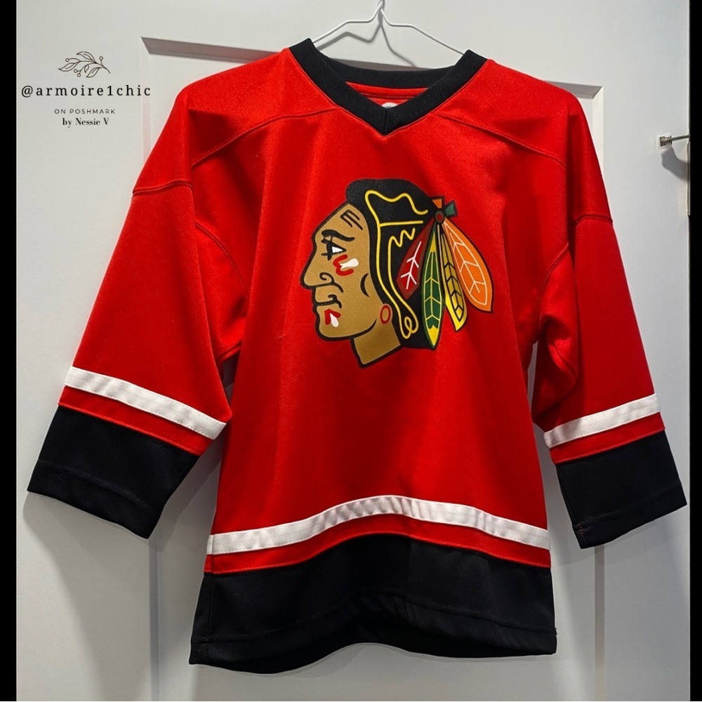 NHL | Chicago Blackhawks Hockey Jersey | Red & Black | Kids Size L - Picture 12 of 12